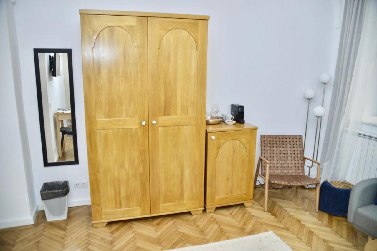 Апартаменты Filek House Сибиу Экстерьер фото