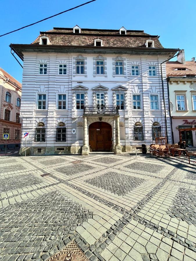 Апартаменты Filek House Сибиу Экстерьер фото