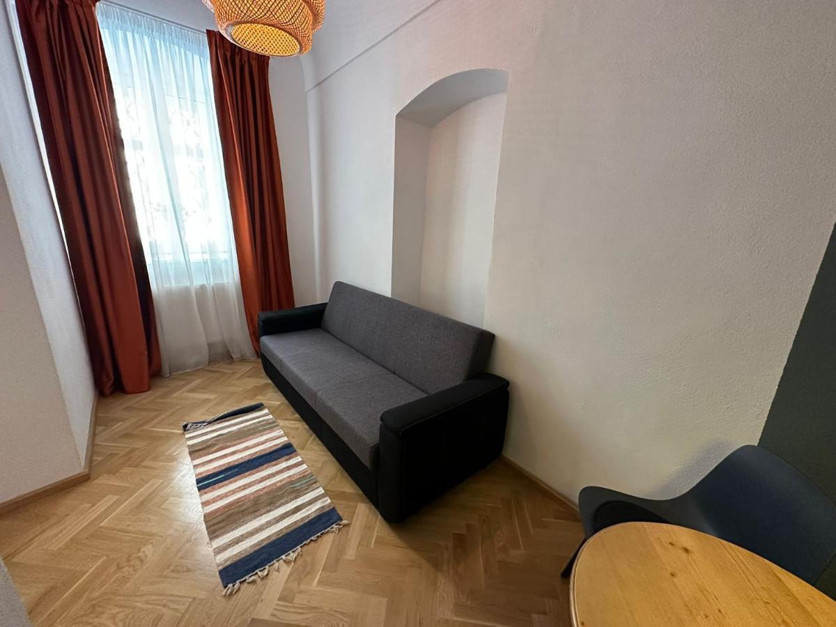 Апартаменты Filek House Сибиу Экстерьер фото