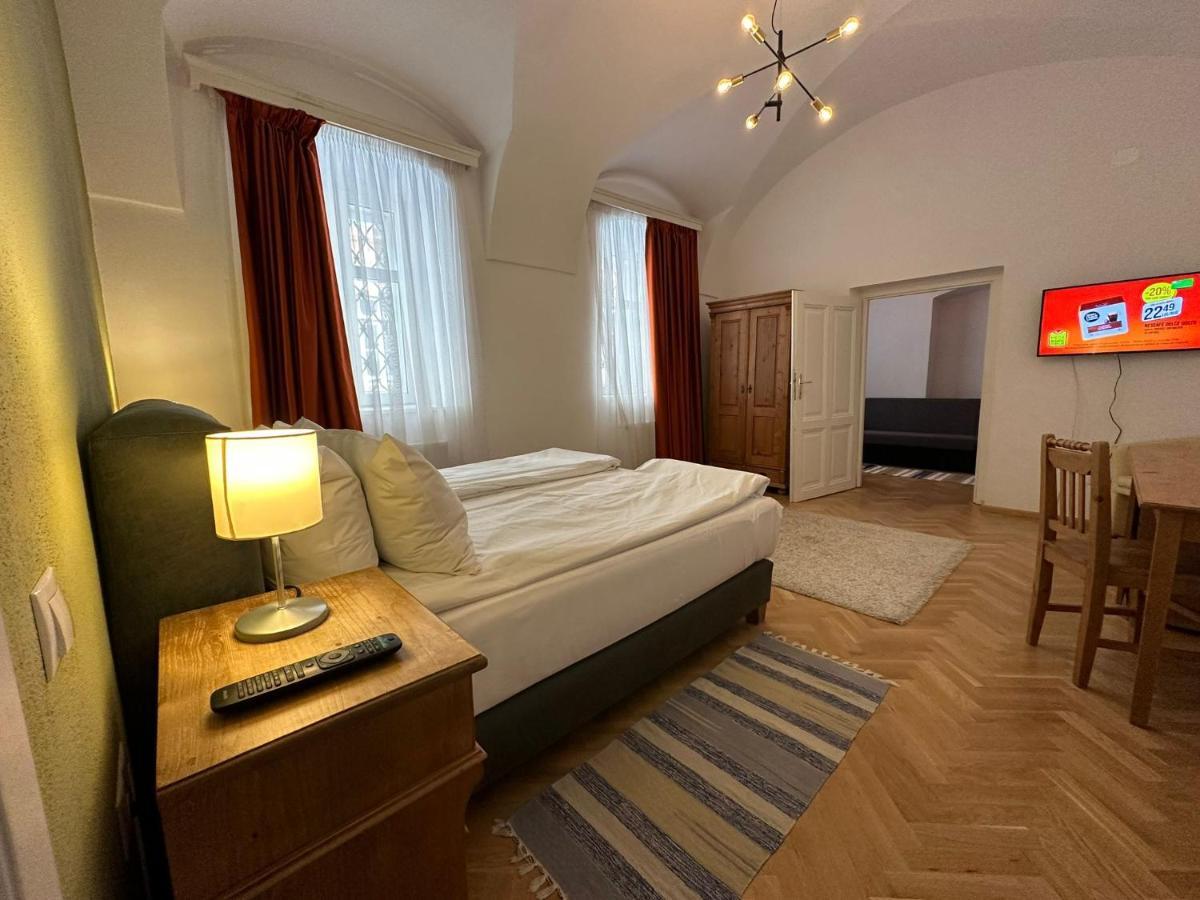 Апартаменты Filek House Сибиу Экстерьер фото